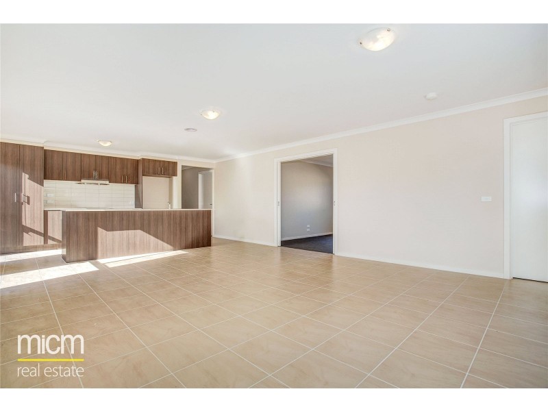 245 Blackforest Road, Werribee VIC 3030