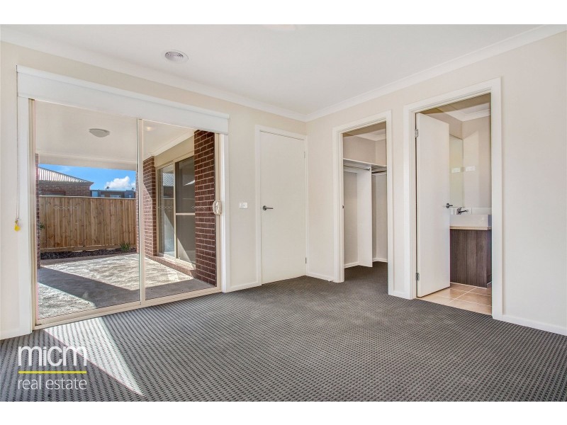 245 Blackforest Road, Werribee VIC 3030