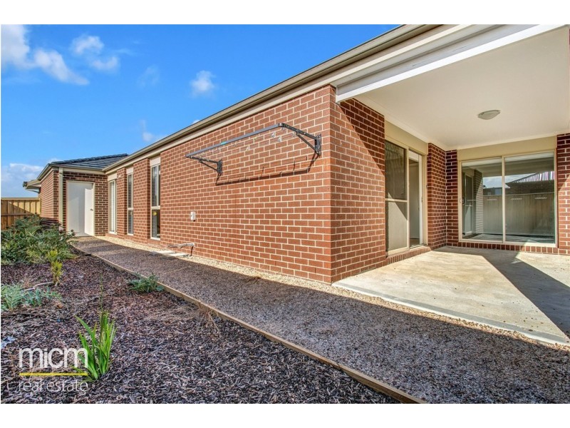 245 Blackforest Road, Werribee VIC 3030