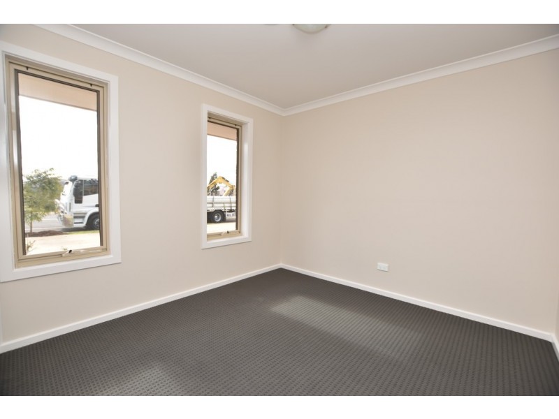 245 Blackforest Road, Werribee VIC 3030