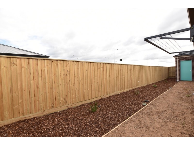 245 Blackforest Road, Werribee VIC 3030