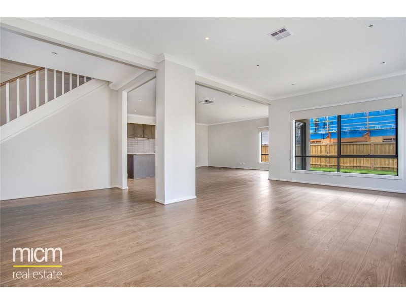 102 Middleton Drive, Point Cook VIC 3030