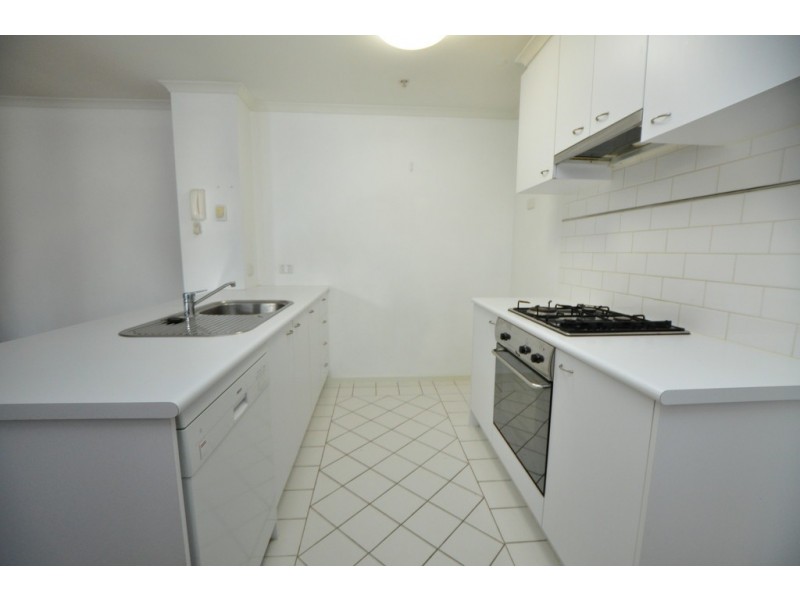 REF 120745/38 Kavanagh Street, Southbank VIC 3006