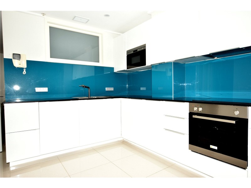 REF 121110/163 City Road, Southbank VIC 3006