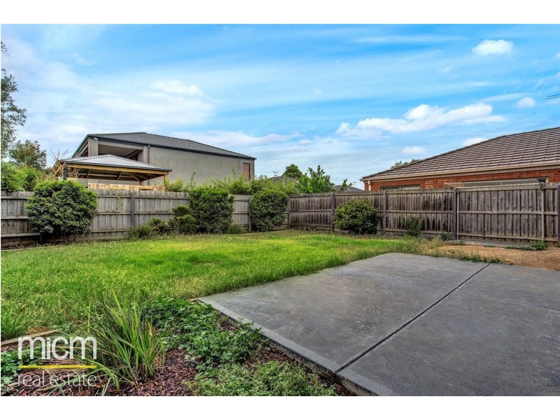 14 Essence Lane, Point Cook VIC 3030