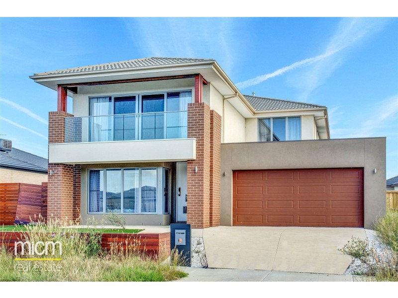 4 Littlecroft Street, Point Cook VIC 3030