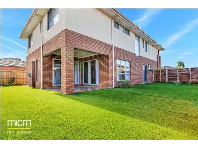 4 Littlecroft Street, Point Cook VIC 3030