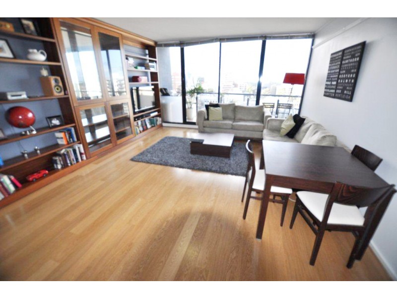 REF 121405/28 Bank Street, South Melbourne VIC 3205