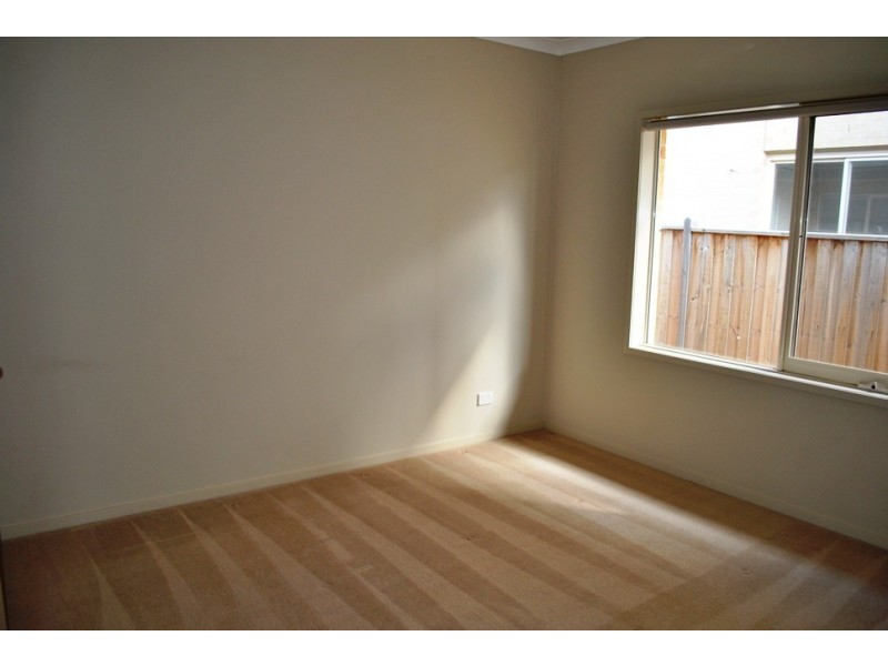 40 Middle Park Drive, Point Cook VIC 3030