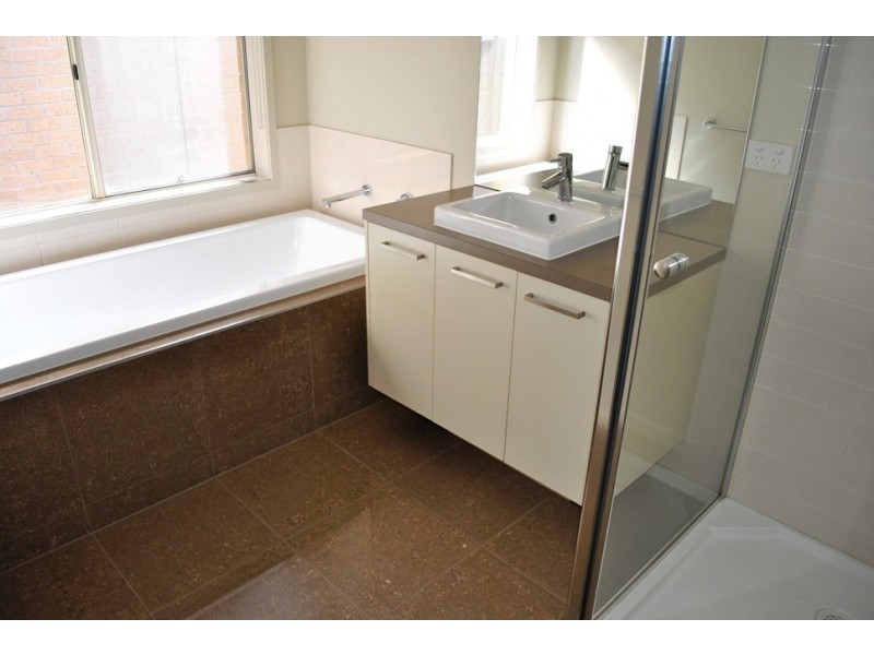 40 Middle Park Drive, Point Cook VIC 3030