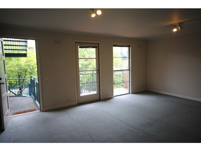 REF 10262A/682 Nicholson Street, Fitzroy North VIC 3068