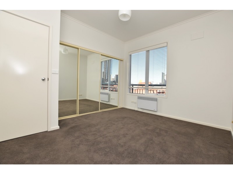 REF 121489/88 Wells Street, Southbank VIC 3006