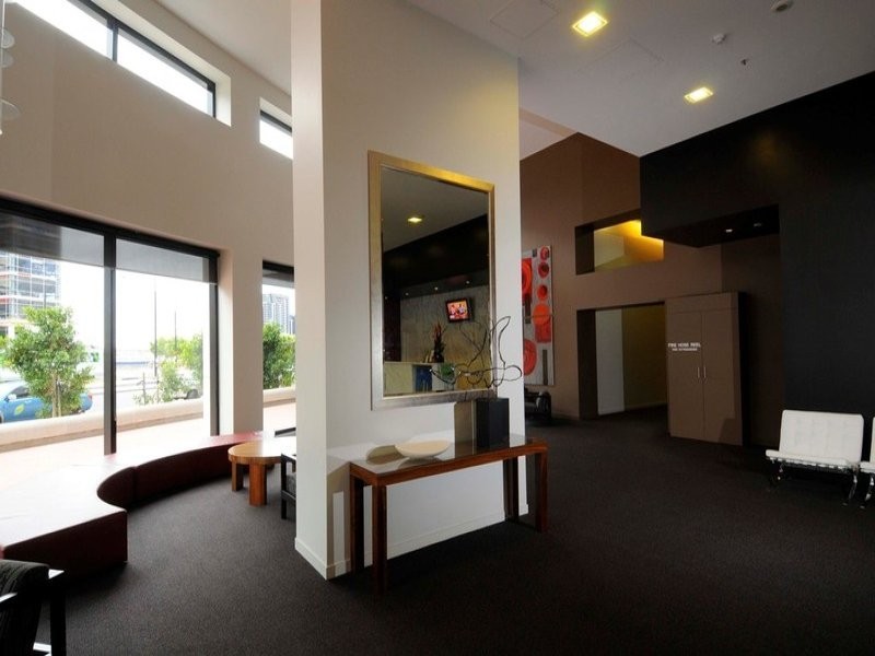 2809B/100 Harbour Esplanade, Docklands VIC 3008