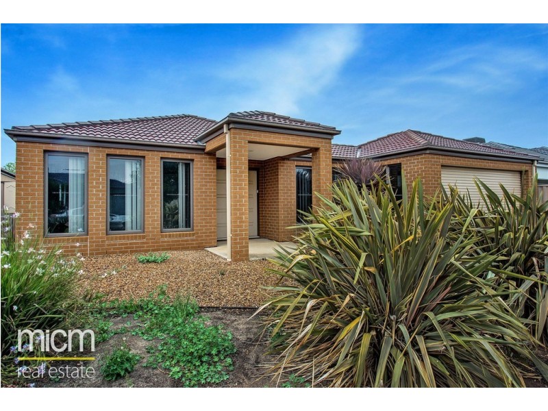 10 Grenache Street, Point Cook VIC 3030