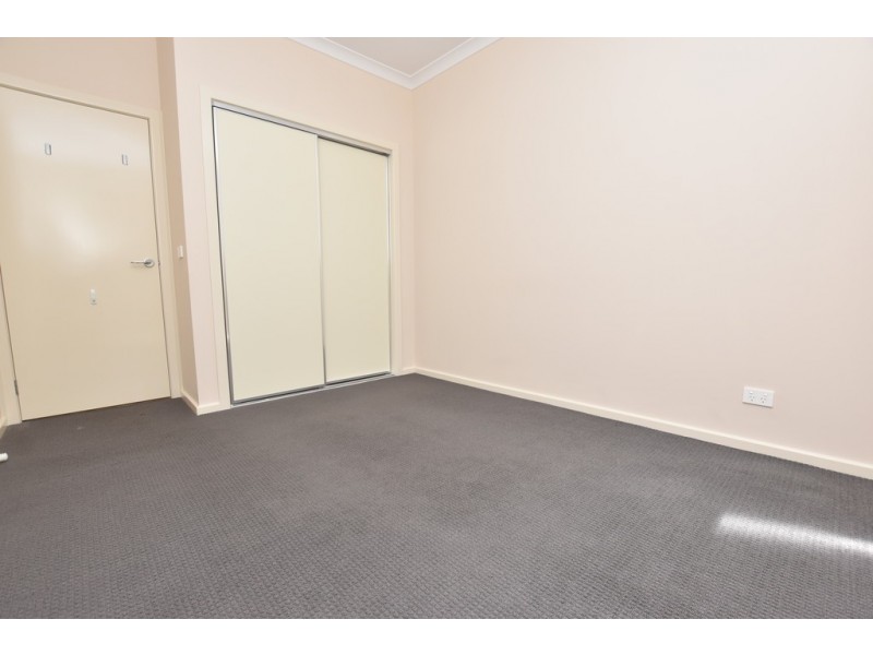 45 Jupiter Drive, Truganina VIC 3029