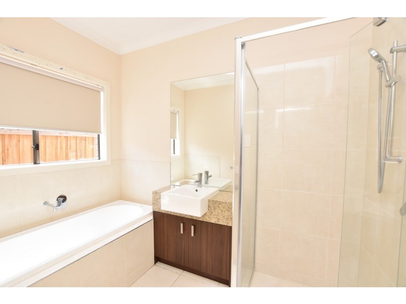 45 Jupiter Drive, Truganina VIC 3029