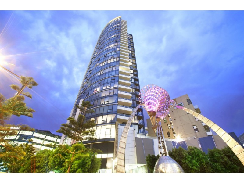 2810B/100 Harbour Esplanade, Docklands VIC 3008