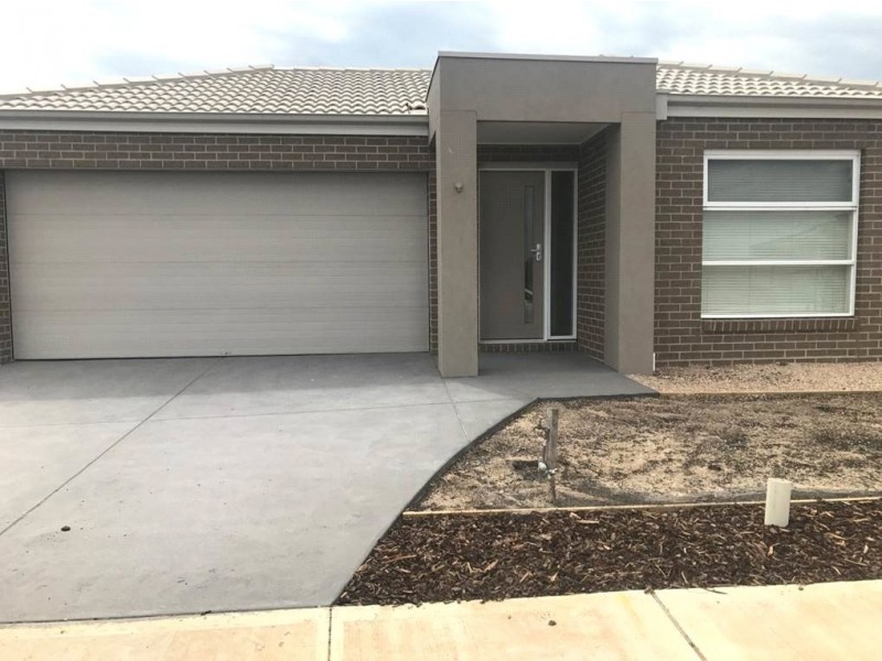 9 Walgett Street, Point Cook VIC 3030