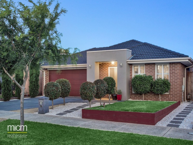 23 Mcwilliams Crescent, Point Cook VIC 3030