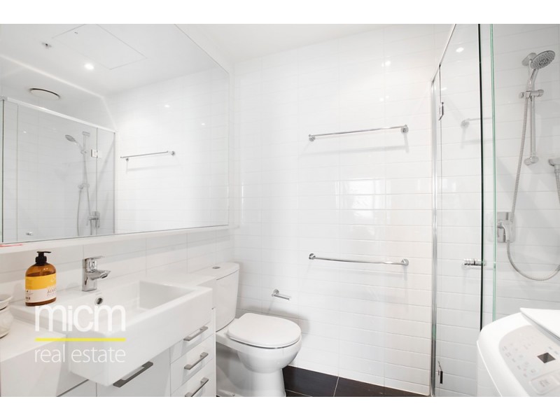 REF 122706/118 Kavanagh Street, Southbank VIC 3006