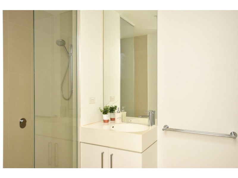 1307/9 Power Street, Southbank VIC 3006