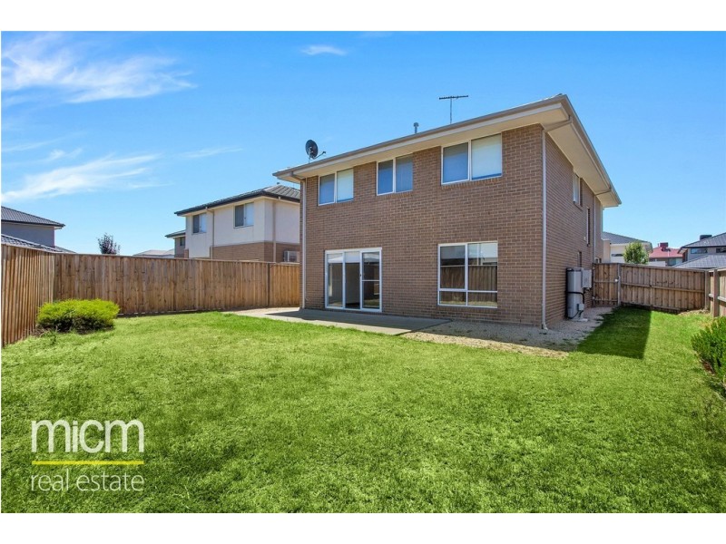 36 Maddock Street, Point Cook VIC 3030