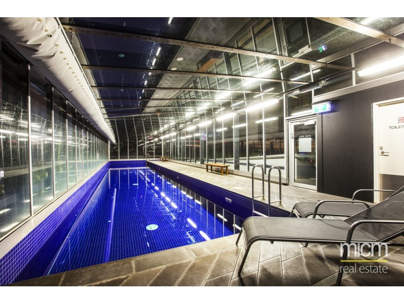 REF 122806/63 Whiteman Street, Southbank VIC 3006
