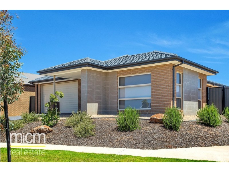 38 Lansdowne Parade, Tarneit VIC 3029