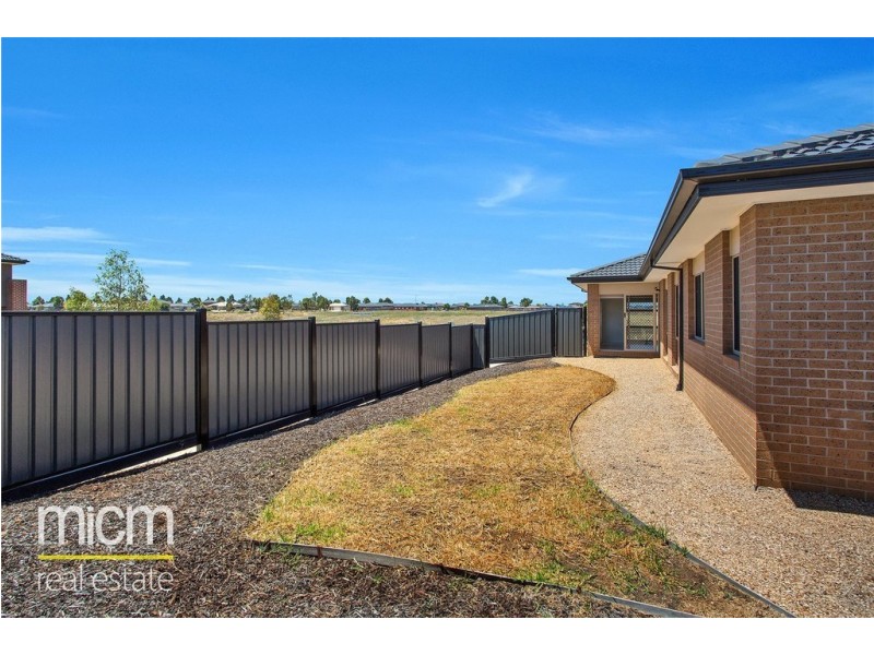 38 Lansdowne Parade, Tarneit VIC 3029