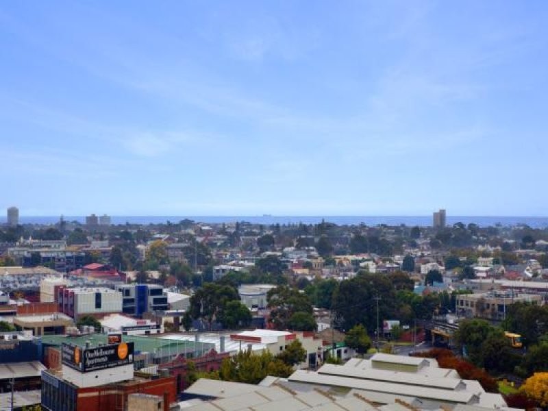 REF 122967/99 Whiteman Street, Southbank VIC 3006