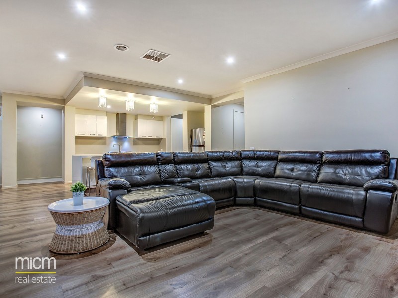 29 Yellowbox Drive, Point Cook VIC 3030