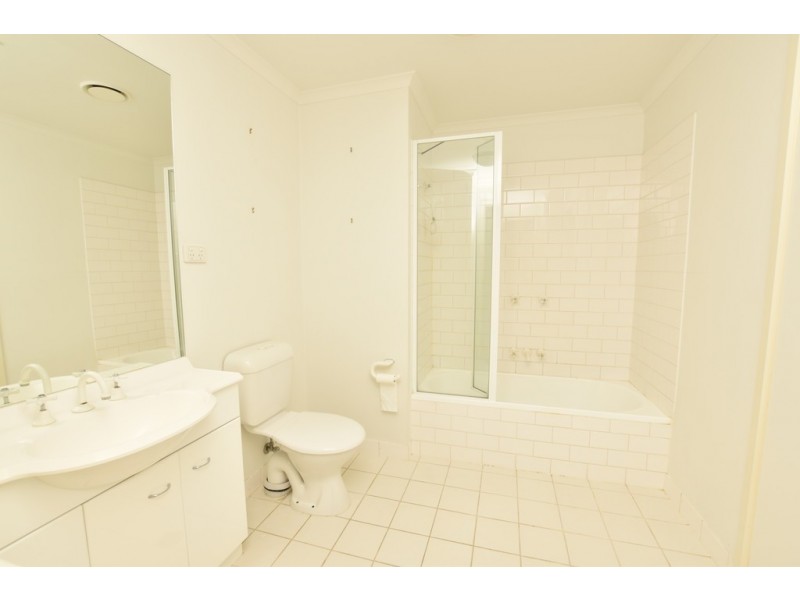 REF 010237/39 Dorcas Street, South Melbourne VIC 3205