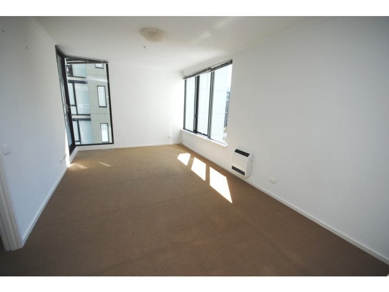 REF 010265/39 Dorcas Street, South Melbourne VIC 3205