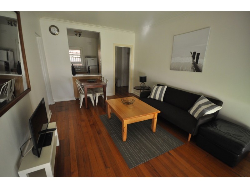 4/75 Queens Road, Melbourne VIC 3004
