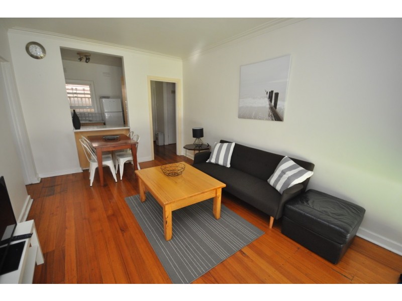 4/75 Queens Road, Melbourne VIC 3004