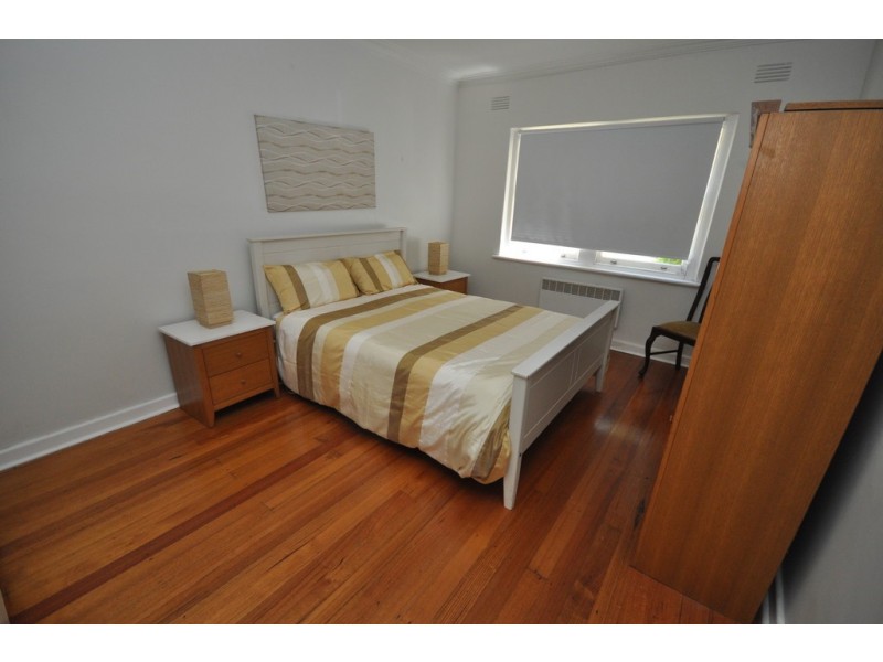 4/75 Queens Road, Melbourne VIC 3004