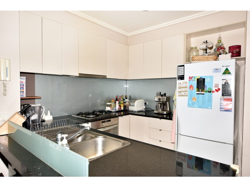 REF 030105/88 Kavanagh Street, Southbank VIC 3006