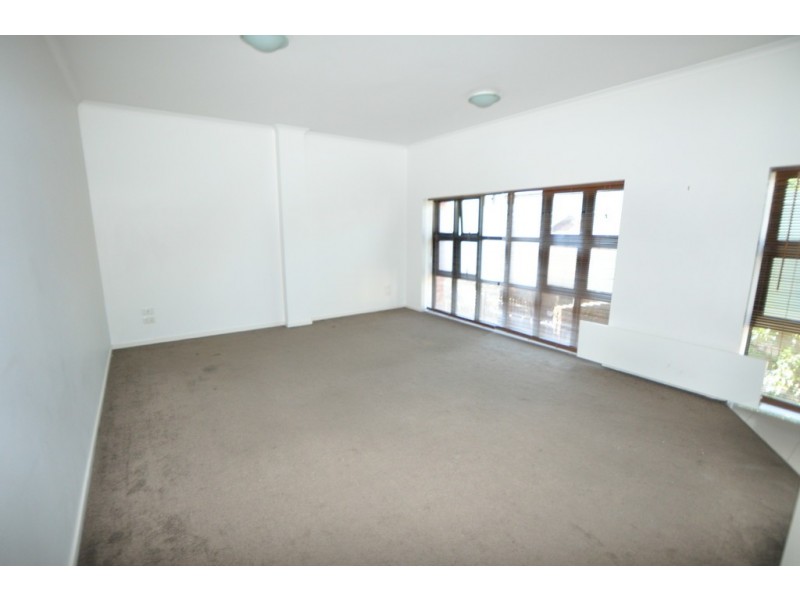 17/18 Ireland Street, West Melbourne VIC 3003