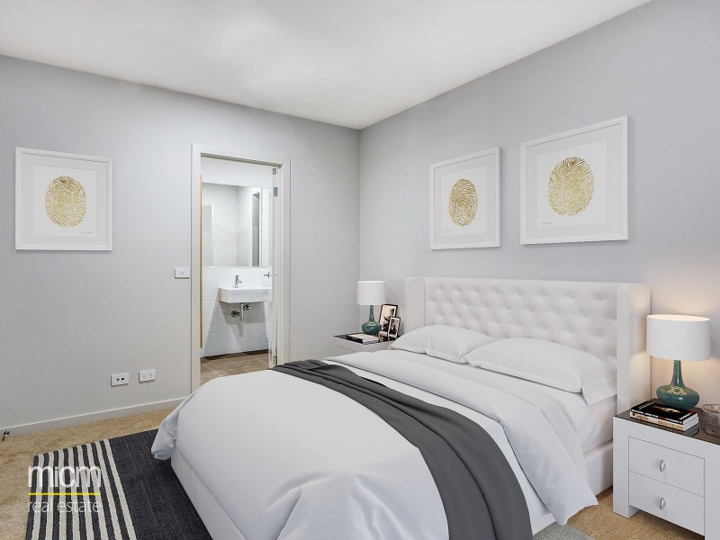 24 Broadside Walk, Point Cook VIC 3030