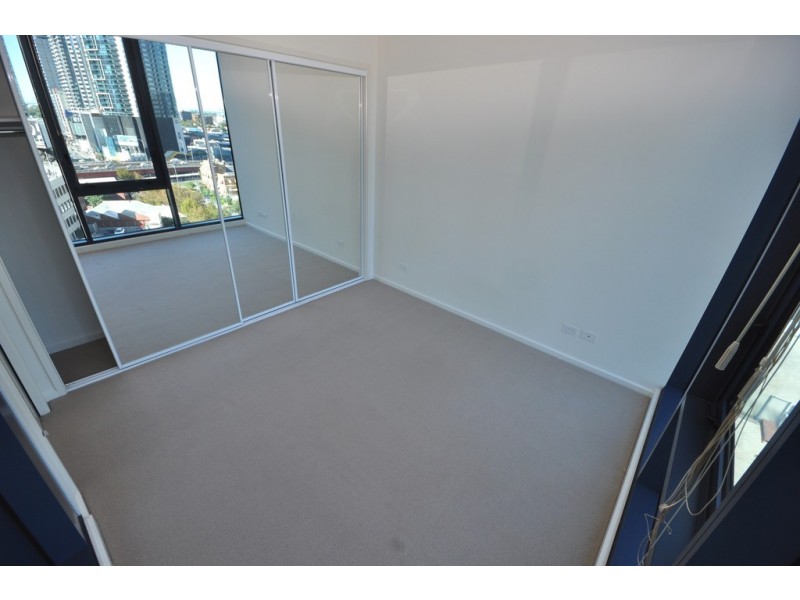 REF 010808/180 City Road, Southbank VIC 3006