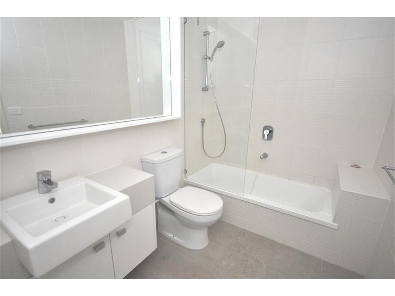 REF 01088/180 City Road, Southbank VIC 3006