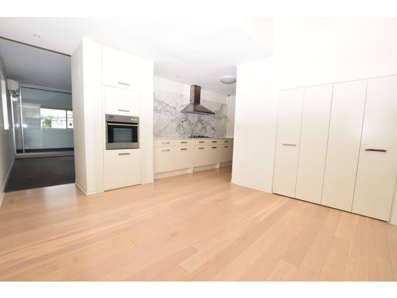 202W/158 Albert Street, East Melbourne VIC 3002