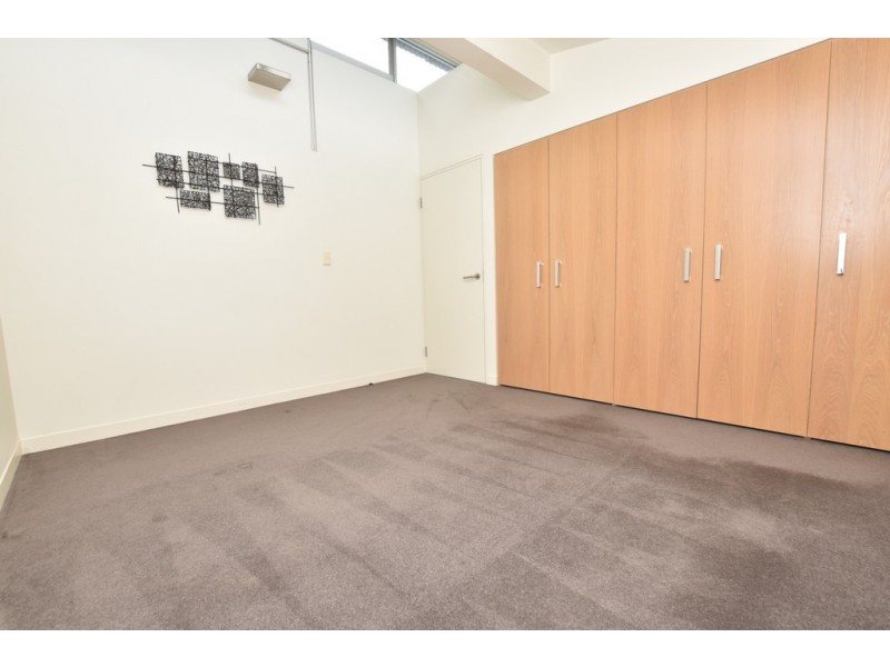 202W/158 Albert Street, East Melbourne VIC 3002