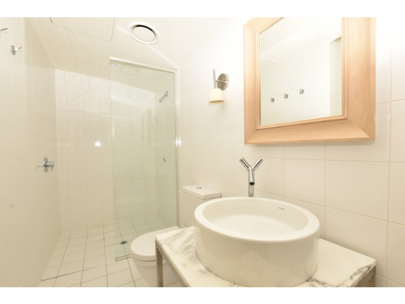 202W/158 Albert Street, East Melbourne VIC 3002