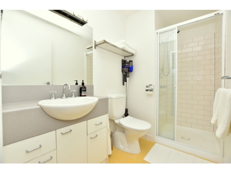 602/570 Swanston Street, Carlton VIC 3053