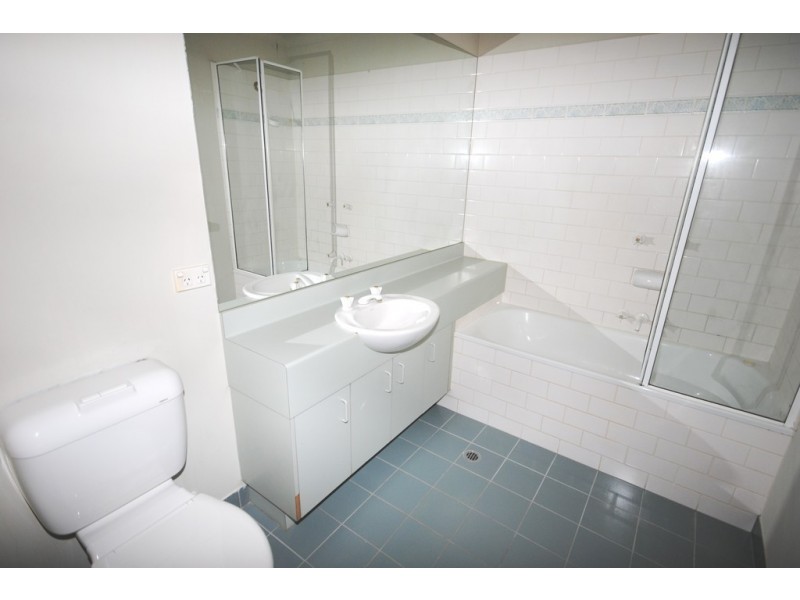 REF 011005/102 Wells Street, Southbank VIC 3006
