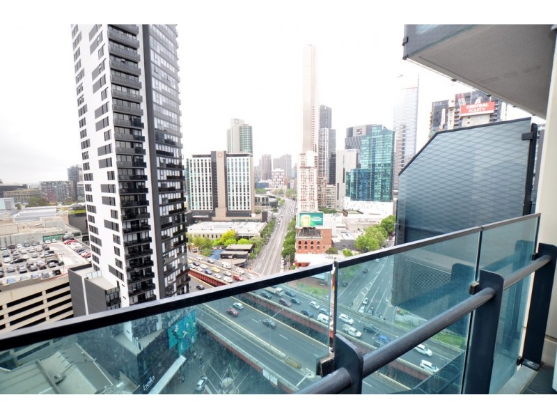 REF 011010/241 City Road, Southbank VIC 3006