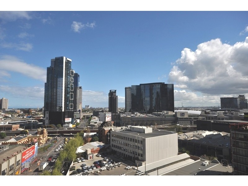 REF 01115/180 City Road, Southbank VIC 3006