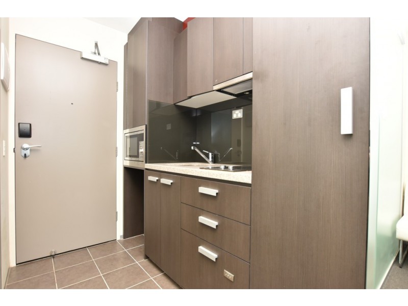 REF 011203/181 A’Beckett Street, Melbourne VIC 3000