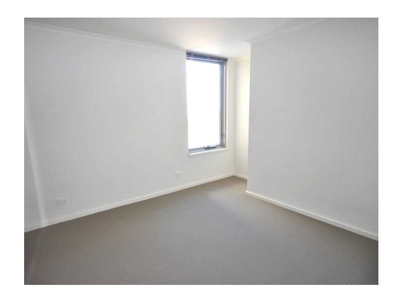 REF 011511/118 Dudley Street, West Melbourne VIC 3003